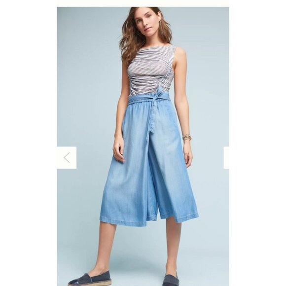Women’s Holding Horses Wide Leg Chambray Cropped Pants Medium - Picture 1 of 4
